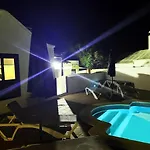 Villa With Heated Pool