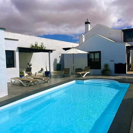 Villa With Heated Pool