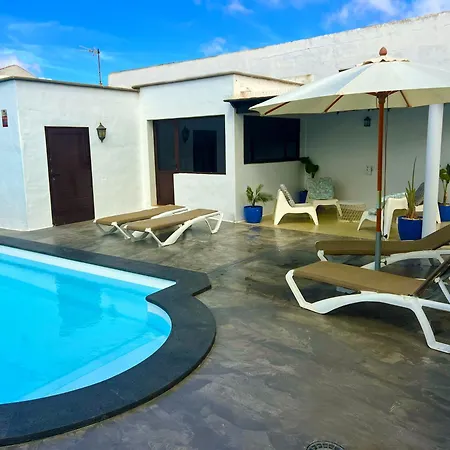 With Heated Pool Villa Nazaret