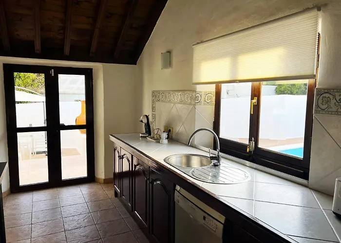 With Heated Pool Villa Nazaret