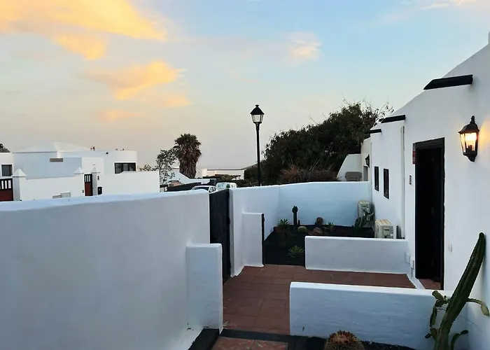 With Heated Pool * Nazaret