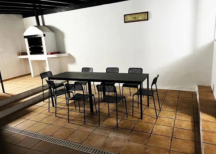 Villa With Heated Pool *