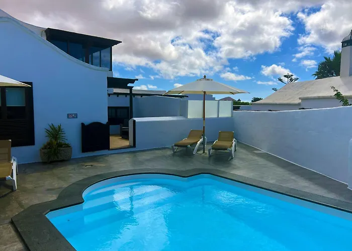 With Heated Pool Villa *