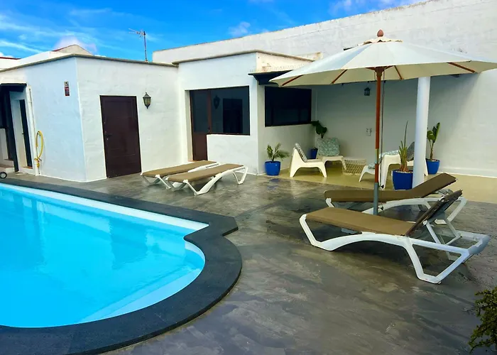 With Heated Pool Villa Nazaret