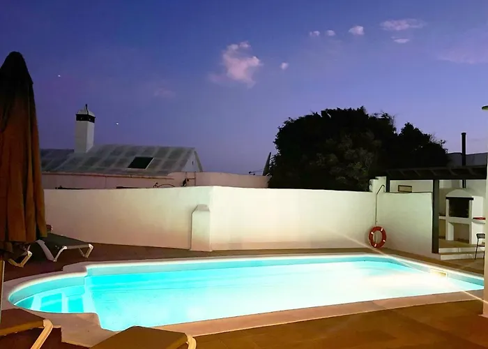 With Heated Pool 别墅 *