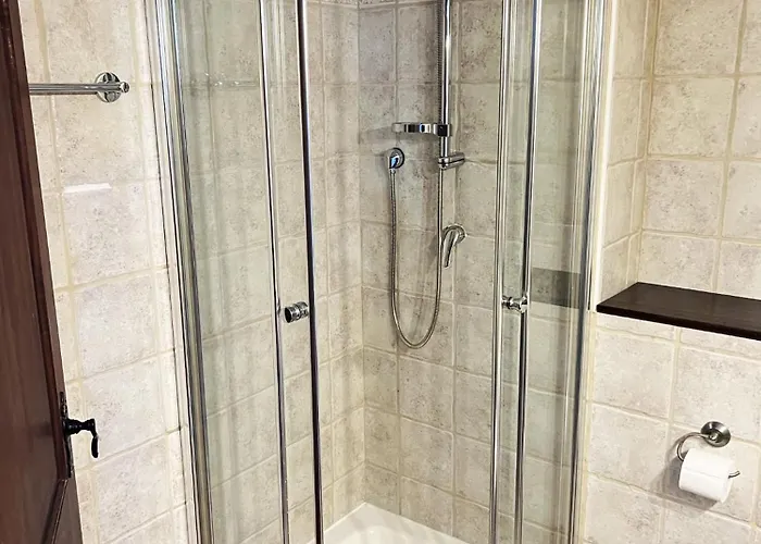 别墅 With Heated Pool